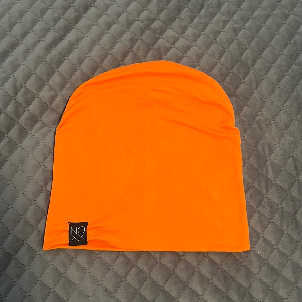 Noxx Childs bright orange beanie